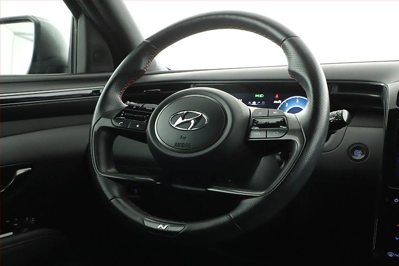 Hyundai Tucson (2023) N-Line 1.6 CRDi 48V MHEV - fotka 8 z 20