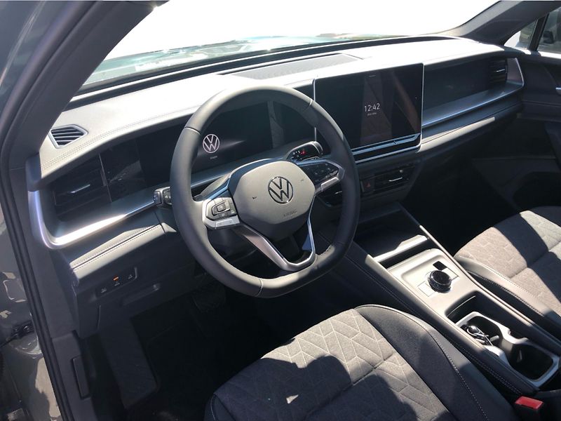 Volkswagen Tayron People 1,5 eTSI 110 kW mHEV - fotka 5 z 30