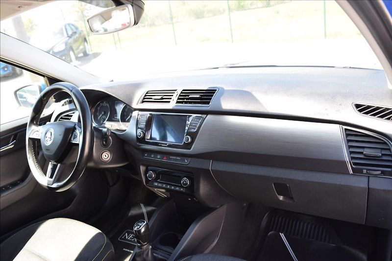 Škoda Fabia 1,0 MPI 55KW VÝHŘEV ALU LPG - fotka 22 z 52