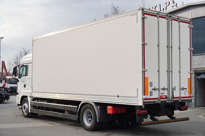 MAN TGS (2020) 18.470 4X2 BL / 18 EPAL box - fotka 3 z 18