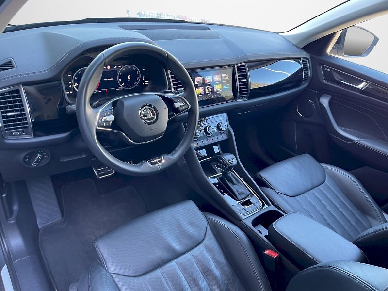 Škoda Kodiaq (2023) 2.0 TDI 147 kW 4x4 DSG L&K - fotka 5 z 35