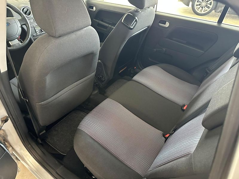 Ford Fusion 1.4i,ČR,1.maj.nehavar. - fotka 8 z 14