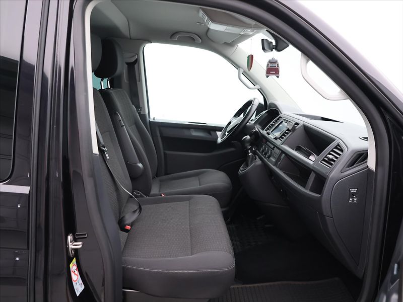 Volkswagen Caravelle 2,0 TDI 110kW CZ 9-Míst DPH - fotka 12 z 29