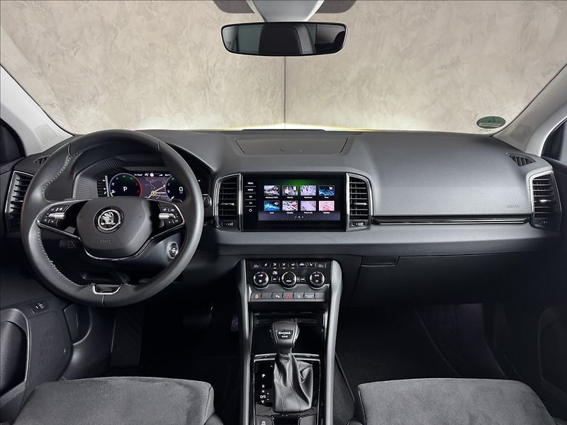 Škoda Karoq 2,0 TDi  DSG 4x4 Style Virtual - fotka 17 z 44
