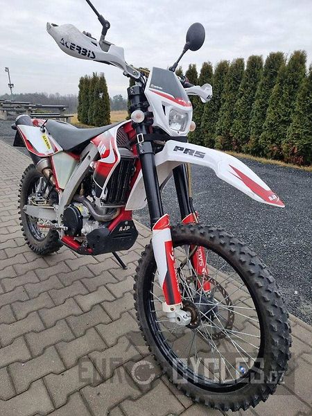 AJP PR5 250 Enduro (2014) - fotka 3 z 15