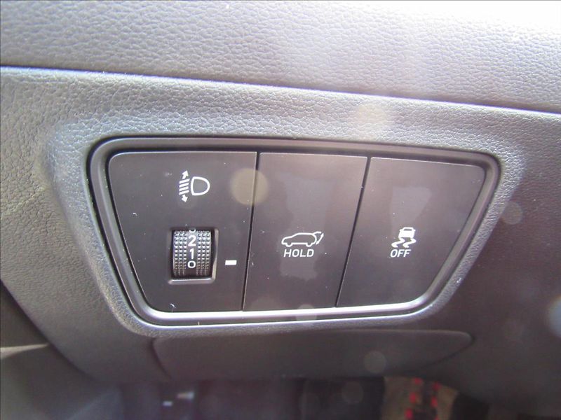 Hyundai Tucson 1,6 CRDi Style AWD AUT - fotka 26 z 35