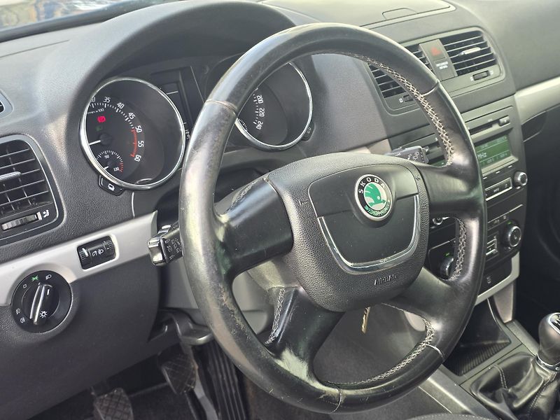 Škoda Yeti (2013) 2.0 TDi 81kw  - fotka 11 z 20
