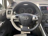 Toyota Auris (2012) 1,4 D-4D 6man - náhled 18