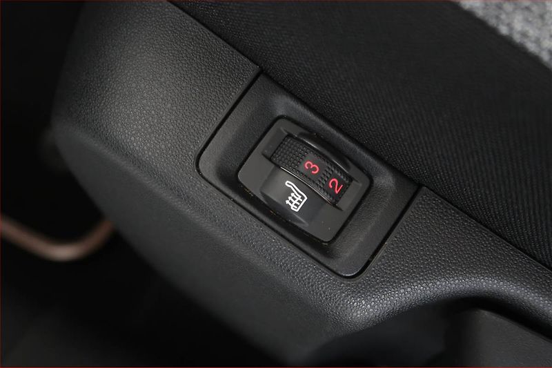 Citroën C3 (2020) 1.2 PureTech, Serv.kniha - fotka 17 z 18