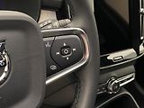 Volvo XC40 (2025) B3 AUT DARK PLUS - náhled 25