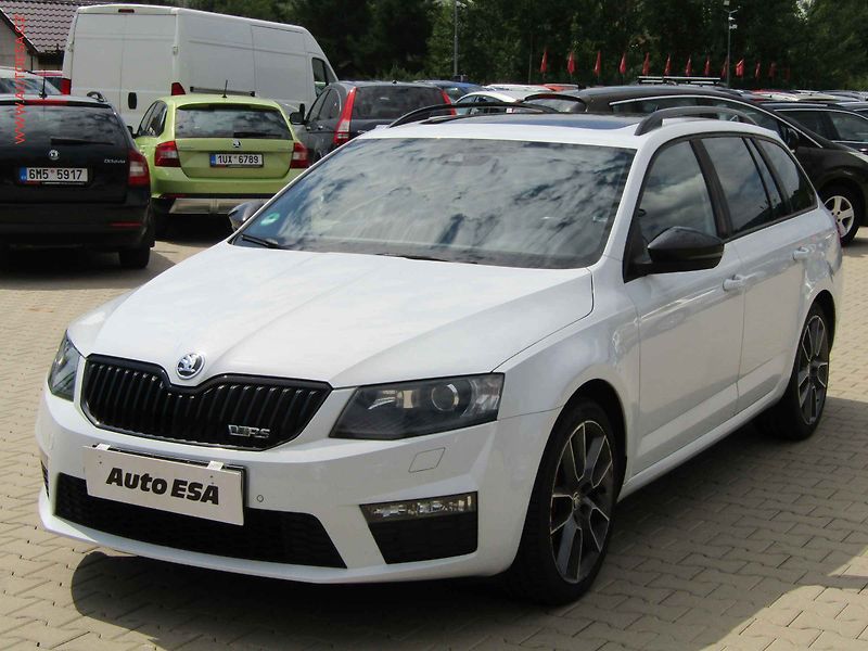 Škoda Octavia (2014) 2.0TDi, Bixen, navi - fotka 3 z 20