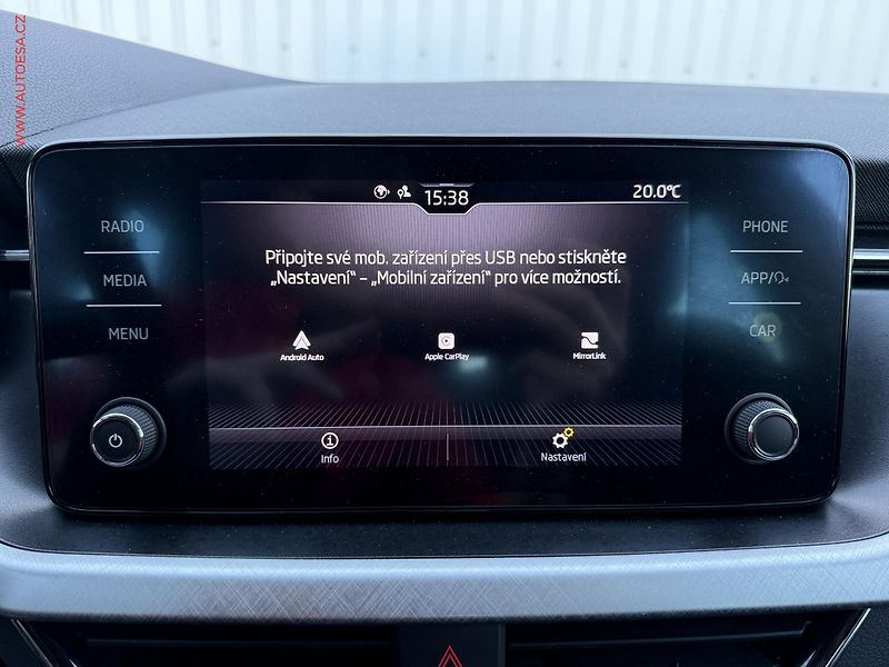 Škoda Scala (2022) 1.0 TSi, ČR, Ambition, DSG - fotka 15 z 20