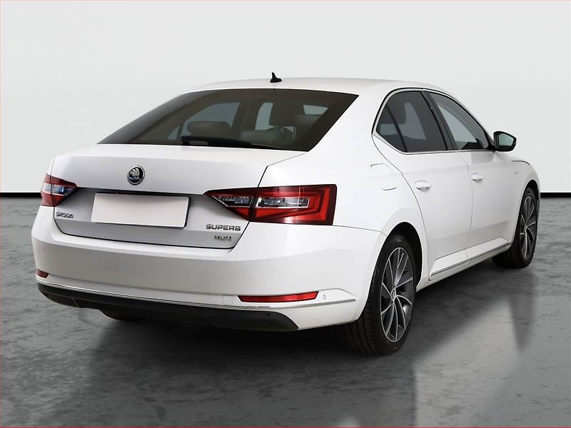 Škoda Superb (2019) Laurin&Klement 2.0 TDI 4x4 - fotka 5 z 23