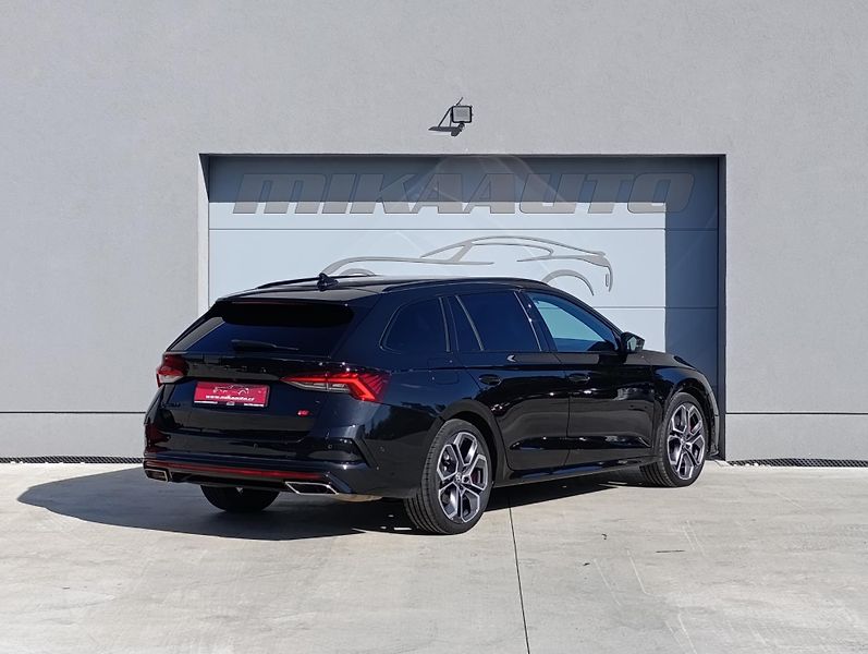 Škoda Octavia RS 2.0TSI 180kW ČR DPH - fotka 5 z 36