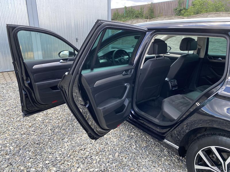 Volkswagen Passat 2.0TDi 150PS DSG 113000TKM!!!! - fotka 99 z 152