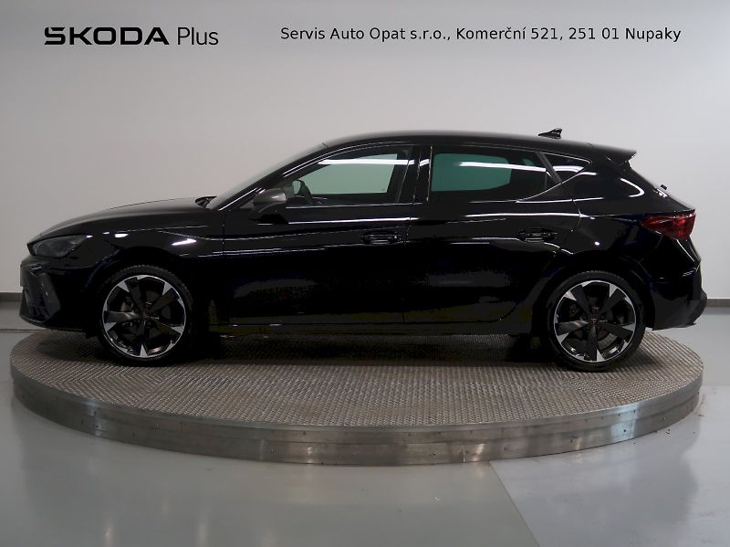 Cupra Leon (2025) 1.5eTSI 110KW DSG - fotka 3 z 41