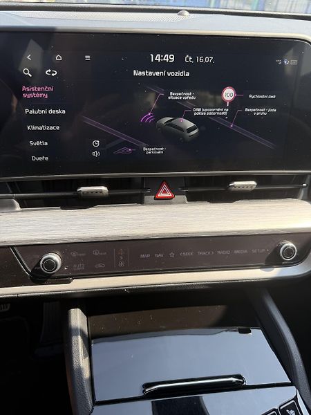 Kia Sportage (2023) - fotka 13 z 14