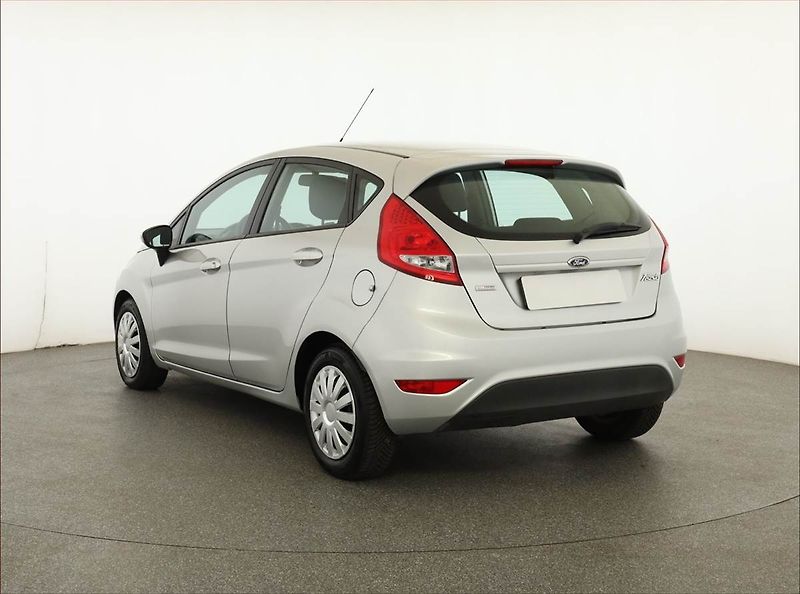 Ford Fiesta (2012) 1.6 TDCi, jezdí výborně - fotka 4 z 17