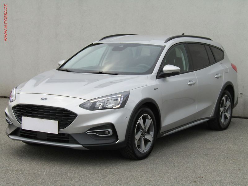 Ford Focus (2020) 1.5 TDCi, ST-Line, AT - fotka 3 z 3