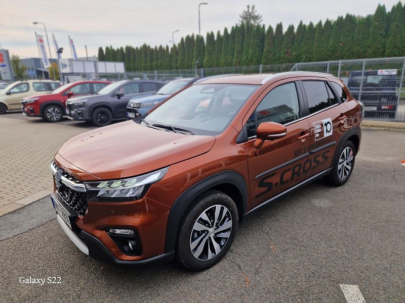 Suzuki S-Cross (2026) 1.4 BoosterJet 6AT Elegance - fotka 3 z 6