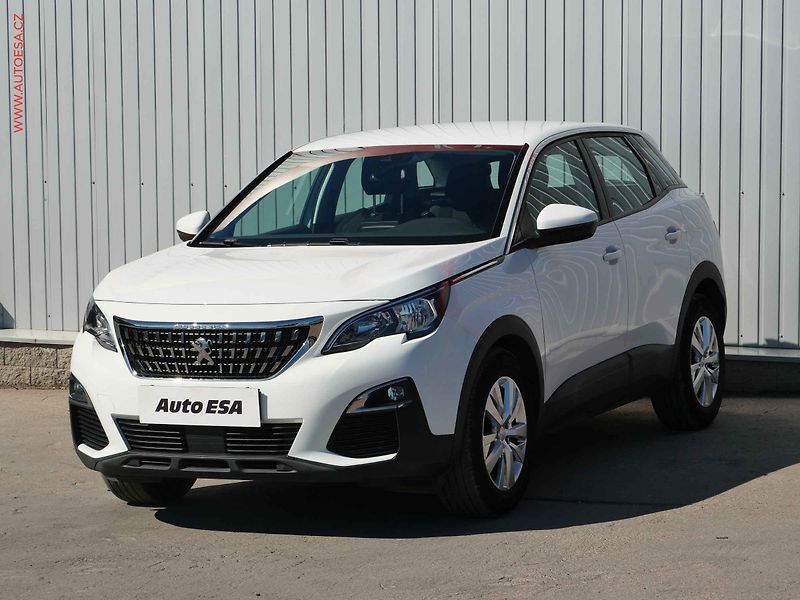 Peugeot 3008 (2018) 1.6 HDi, 1.maj,ČR, Active - fotka 3 z 20