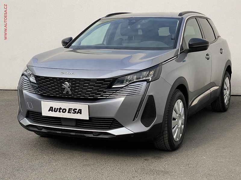 Peugeot 3008 (2021) 1.5 HDi, Style, AT, LED, navi - fotka 3 z 18