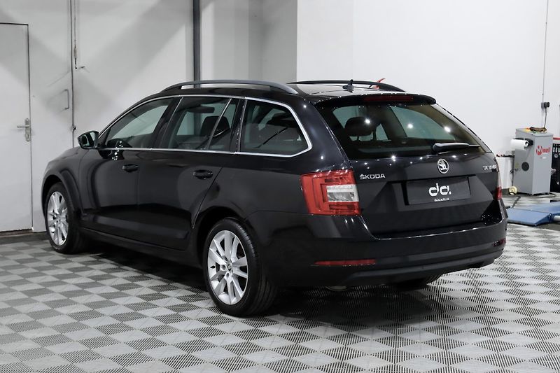 Škoda Octavia 3 FL Combi 1.4 TSI 110 kW - fotka 4 z 31