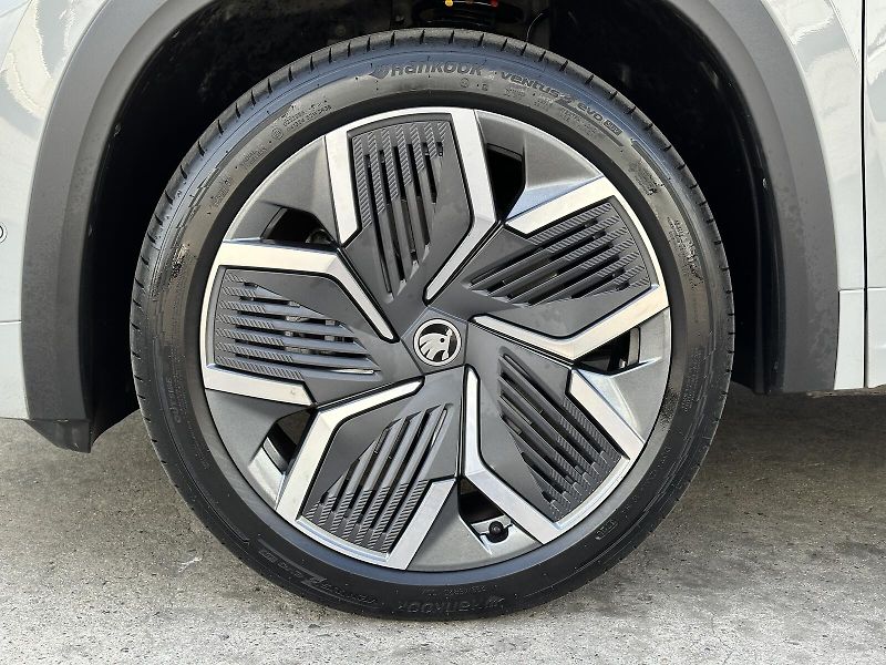 Škoda Kodiaq 2.0TDi 4x4 DSG Sportline 193PS - fotka 14 z 51