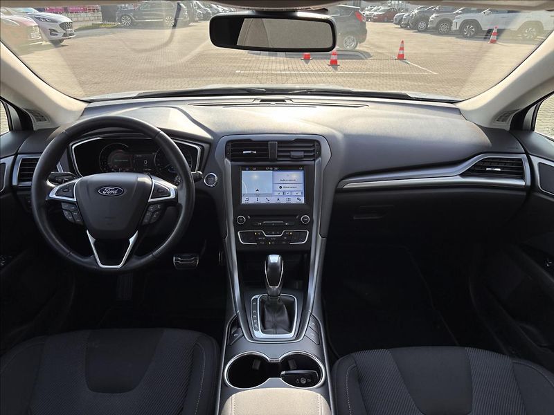Ford Mondeo 2,0 TDCi 110kW Titanium - fotka 16 z 25