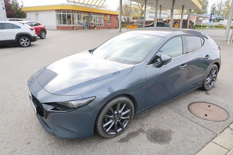 Mazda 3 HB 2,0 G150 AT, Bose,serv.,DPH - fotka 8 z 28