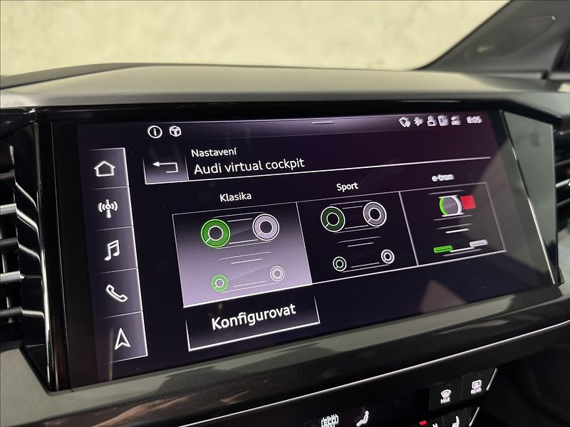 Audi Q4 e-tron 40 S-Line LED Matrix Assist - fotka 44 z 50