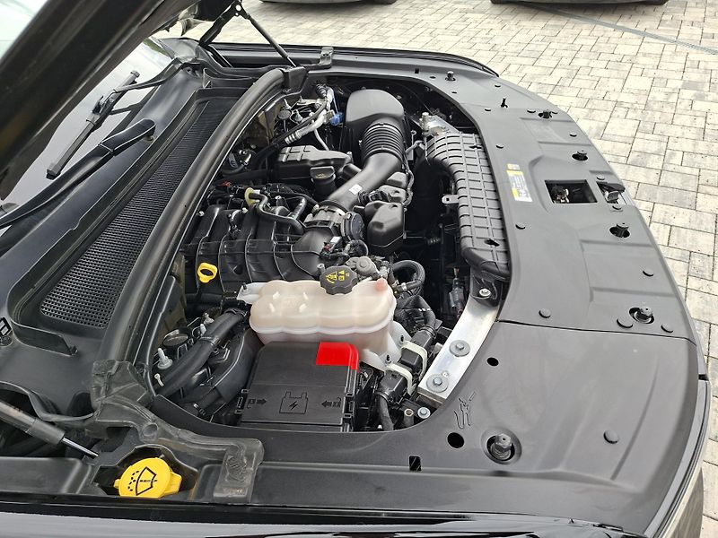 Jeep Grand Cherokee (2021) 3,6L V6 4x4 LIMITED, 6 míst - fotka 44 z 46