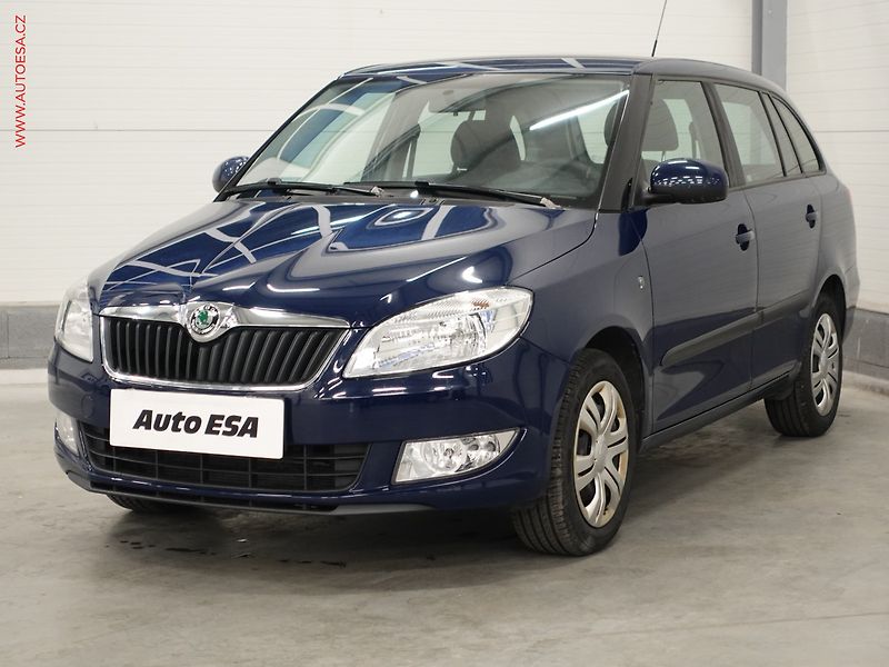 Škoda Fabia (2010) 1.2 TSi, ČR, Ambition - fotka 3 z 17