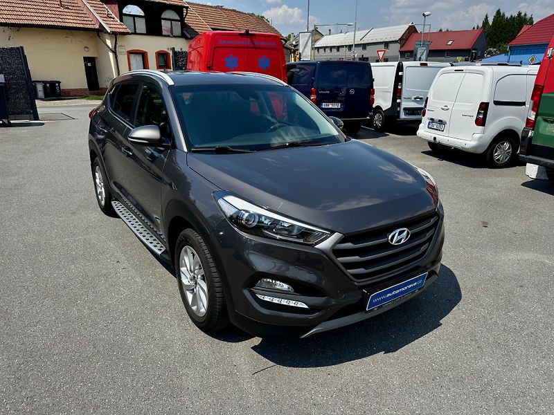 Hyundai Tucson (2018) 1.6 T-GDI 4x4 Trikolor - fotka 4 z 23
