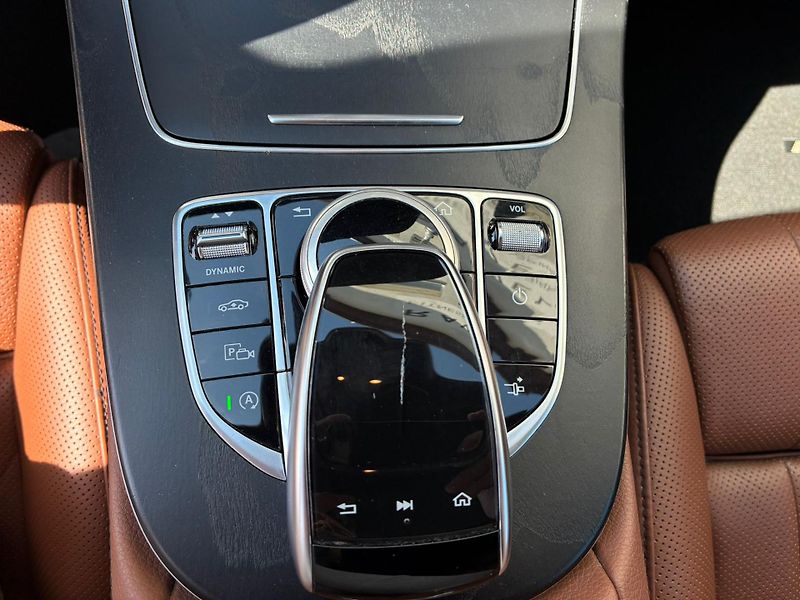 Mercedes-Benz Třídy E (2017) 220D, 143KW, VZDUCH, ACC,  - fotka 14 z 24
