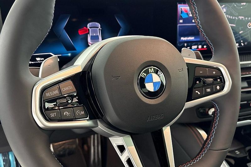 BMW Řada 2 M240i xDrive Coupe - fotka 19 z 22