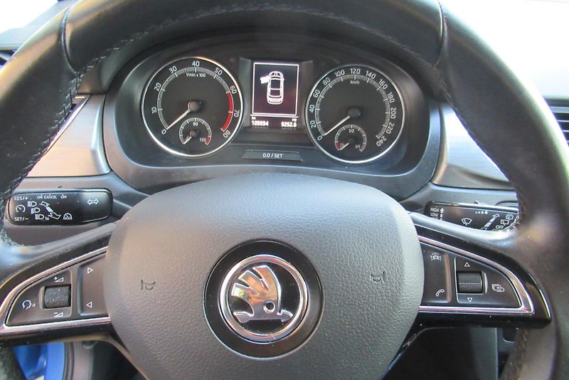 Škoda Rapid 1.0 TSi AUT.KLIMA KOUPENO V CZ - fotka 12 z 20