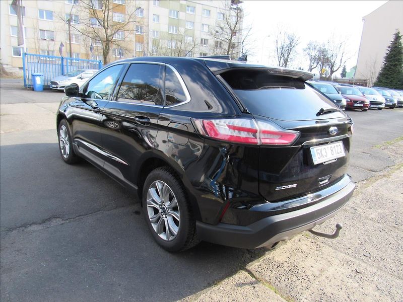 Ford Edge 2,0 TDCi EcoBlue 175kW 4x4 Aut - fotka 4 z 33