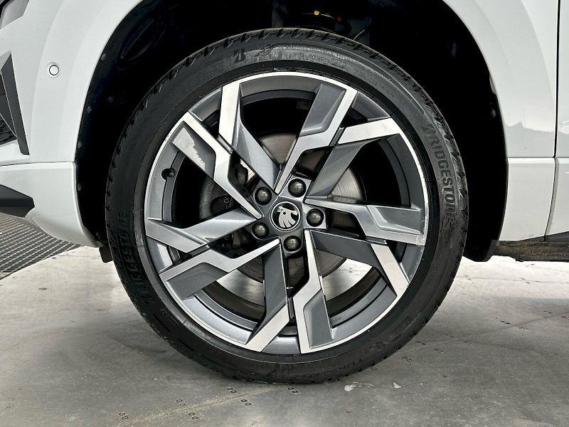 Škoda Karoq (2025) DSG 2.0TDI 110kW 4x4 SportLine - fotka 36 z 36