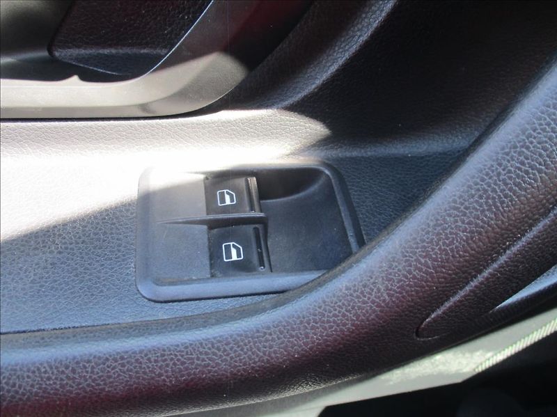Škoda Roomster 1,2 TSi, aut.klima, serv.kn. - fotka 23 z 34