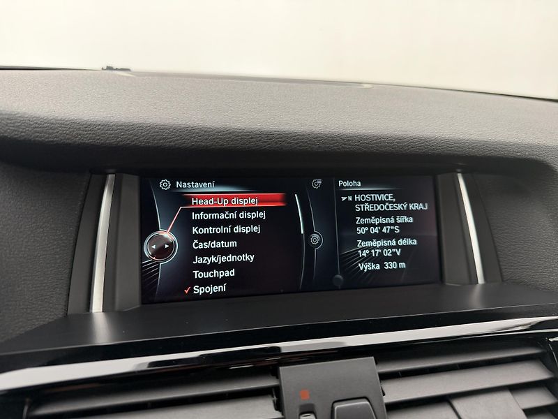 BMW X3 3.0d*190kw*4x4*M-Packet*Pano* - fotka 39 z 44