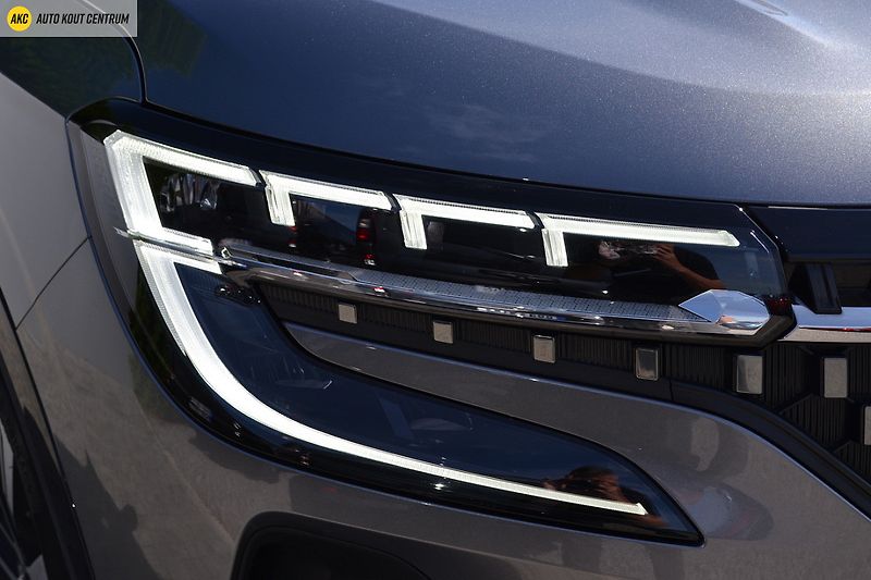 Renault Austral TECHNO MHEV 160 AUTO - fotka 8 z 51