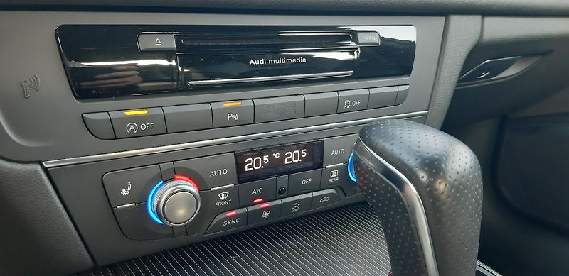Audi A6 Avant (2018) 3.0 TDI Competition Sportdiffe - fotka 27 z 30