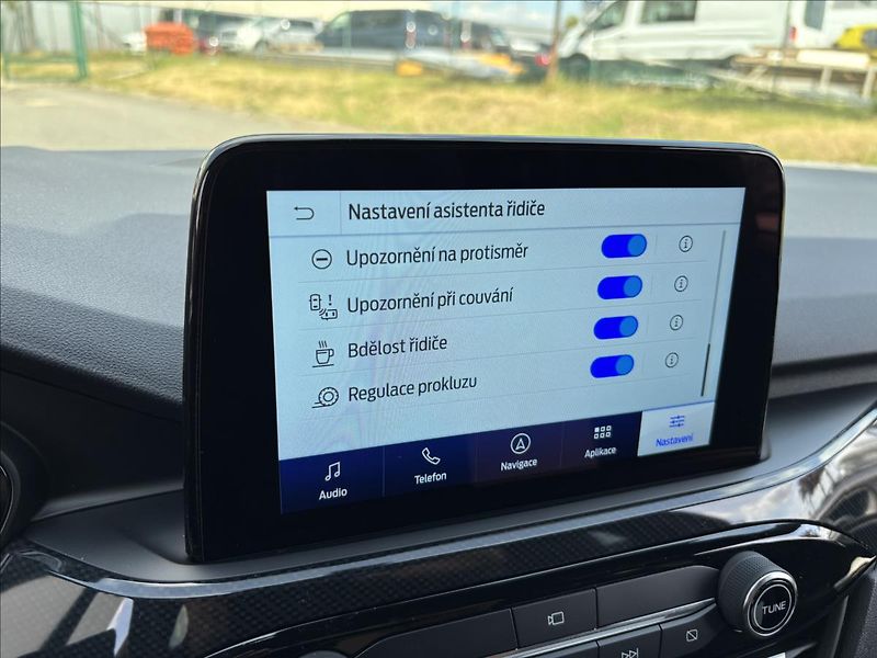 Ford Kuga 2,0 EcoBlue ST-Line X AWD AUT - fotka 42 z 50