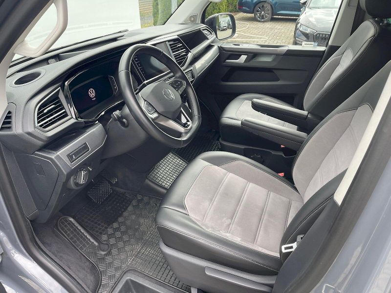 Volkswagen Multivan (2023) 2.0 TDI / 150 kW DSG 4Motion H - fotka 7 z 30