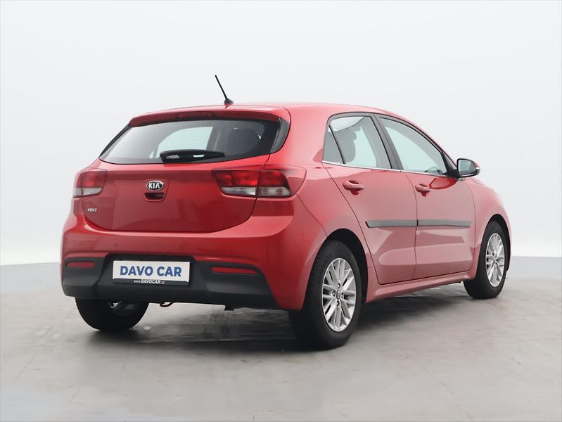 Kia Rio 1,4 CVVT 73kW Exclusive CZ - fotka 7 z 30
