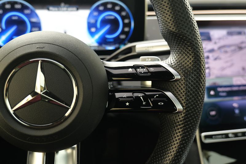 Mercedes-Benz EQS 450+ AMG Pano HuD 360 Venti - fotka 24 z 48