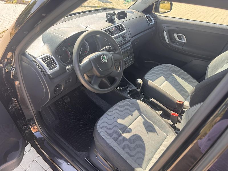 Škoda Fabia II 1.9TDI 77KW AMBITION - fotka 8 z 21