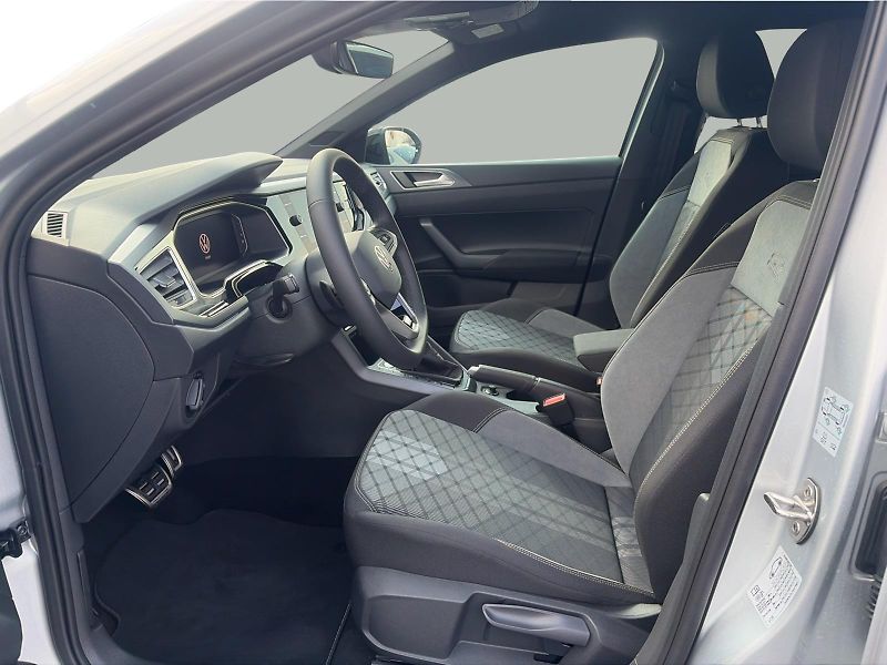 Volkswagen Taigo (2025) 1,0TSI - fotka 14 z 24