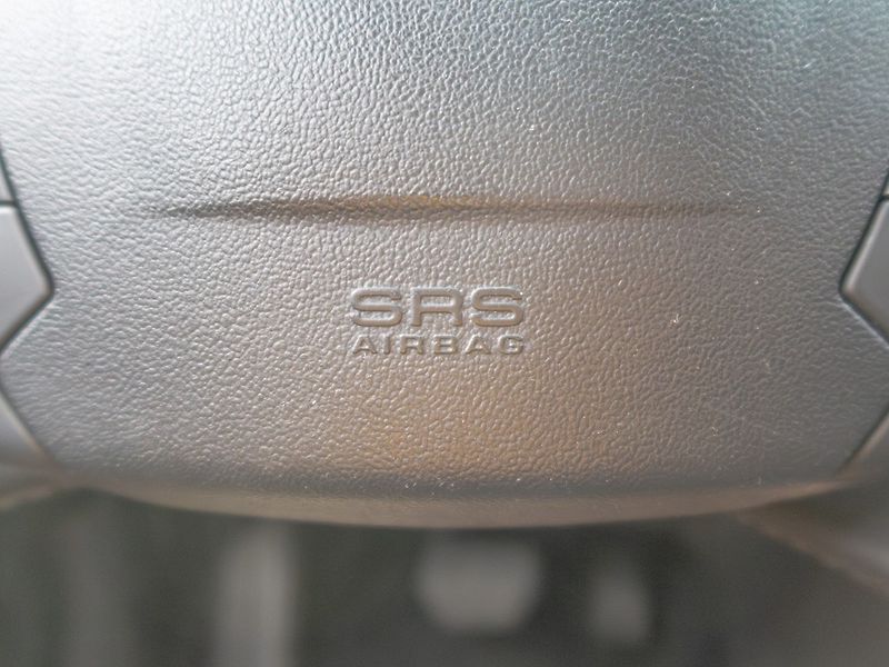 Citroën C5 (2008) 2.0HDI 100KW – PO SERVISU - fotka 28 z 41
